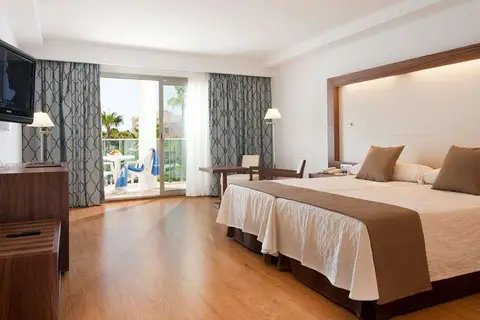Hipotels Cala Millor Park in Sant Llorenç des Cardassar — foto 15