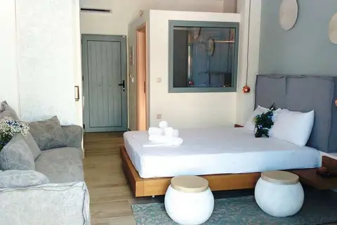 Villa Olga Lounge Hotel in Ligia, foto 3