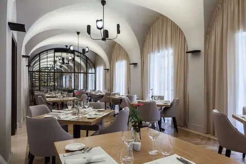 Mamaison Hotel Le Regina Warsaw in Warschau, foto 17