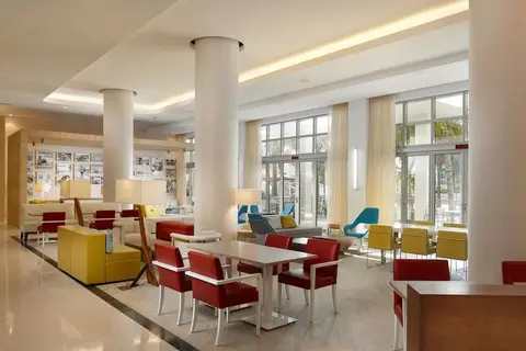 Cadillac Hotel & Beach Club in Miami Beach — foto 27