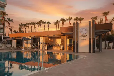 Cavo Maris Beach Hotel in Παραλίμνι — foto 13