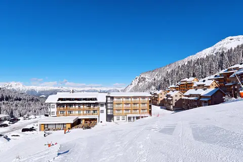Alm Hotel Kärnten in Hermagor-Pressegger See
