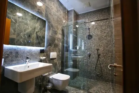 Portik Hotel in Berat — foto 13