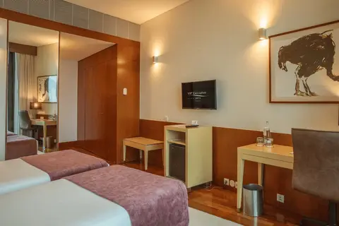 VIP Executive Art’s Hotel in Almada — foto 27