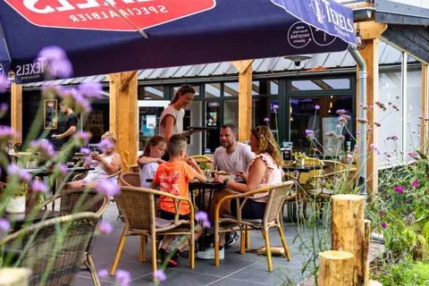 Recreatiepark Het Eperwoud foto 5