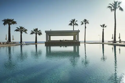 Sunrise Jade Hotel in Παραλίμνι — foto 24