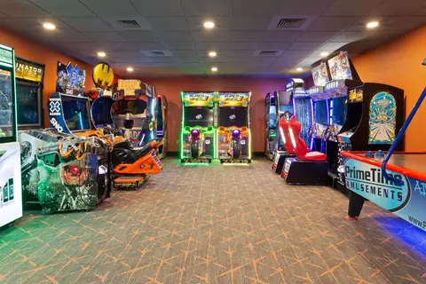 Holiday Inn & Suites Across From Universal Orlando in Orlando — foto 10