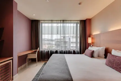 Hotel Badalona Tower in Badalona — foto 18