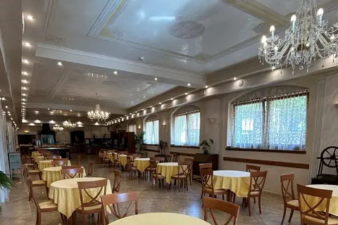 Hotel Regina Del Garda Suite in Toscolano Maderno — foto 7