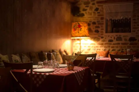 Hani I Pazarit Boutique Hotel in Korca — foto 14