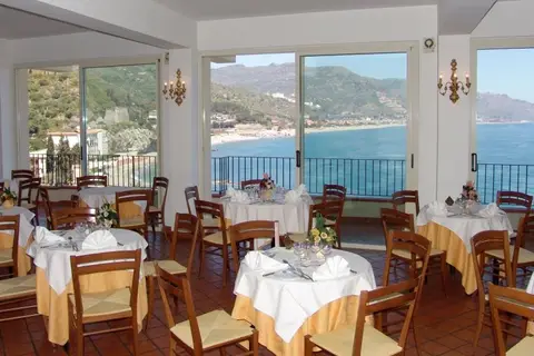 Bay Palace in Taormina, foto 3