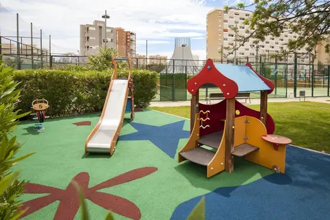 Port Alicante City & Beach in Alicante — foto 3