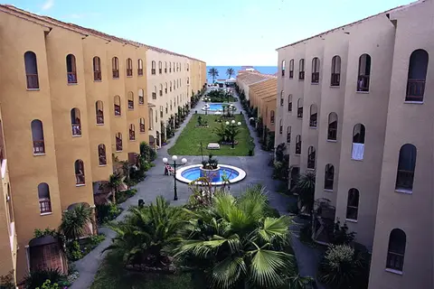 Apartamentos Turísticos Jardines del Plaza in Peníscola / Peñíscola — foto 2