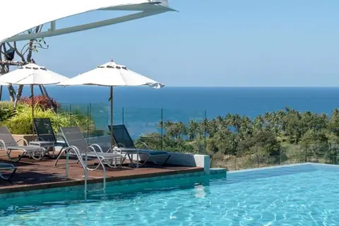 The Crest Resort & Pool Villas in ตำบลป่าตอง — foto 2