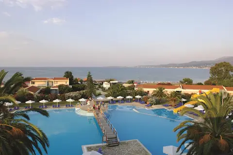 Hotel Roda Beach Resort & Spa in Καρουσάδες — foto 23