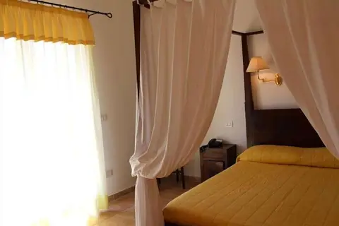 Poggio degli Ulivi in Rodi Garganico — foto 4