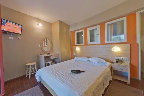 Rouda Bay Hotel in Rouda Village, foto 2