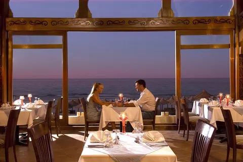 Serenity Alpha Beach foto 3