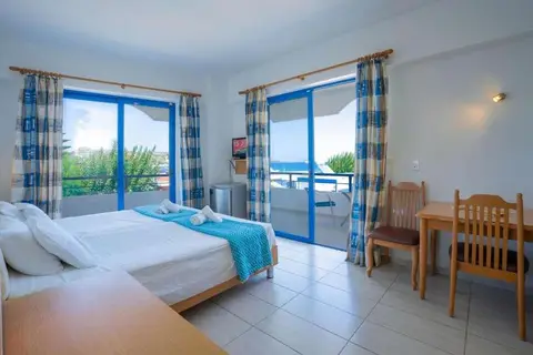 Raffaello Beach Hotel in Φαληράκι — foto 7
