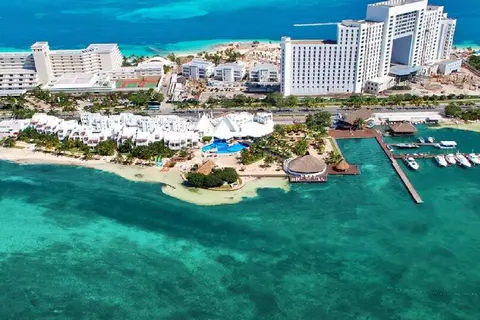 Sunset Marina Resort & Yacht Club in Cancùn — foto 3