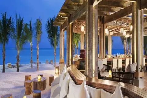 The St. Regis Le Morne Resort in Le Morne VCA — foto 9