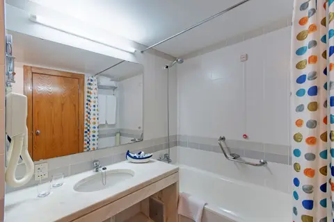 TRYP by Wyndham Montijo Parque Hotel in Montijo — foto 17