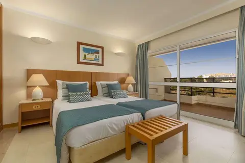 Fly & Go Interpass Vau Hotel & Apartments in Portimão — foto 14