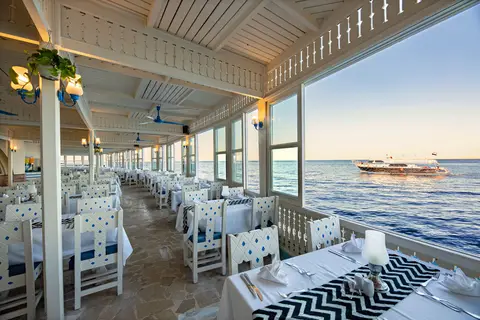 Arabella Azur in Hurghada — foto 6