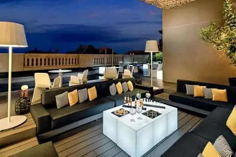H10 Urquinaona Plaza in Barcelona — foto 15