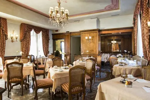 Adler Cavalieri in Florence, foto 9