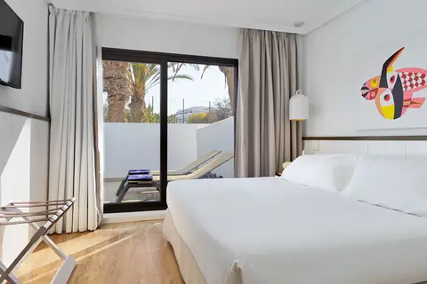 H10 Suites Lanzarote Gardens in Teguise — foto 14