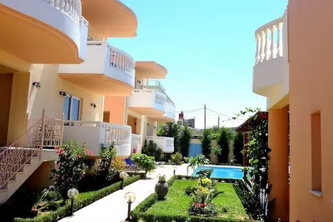 Golden Rose Suites in Kamisiana, foto 10