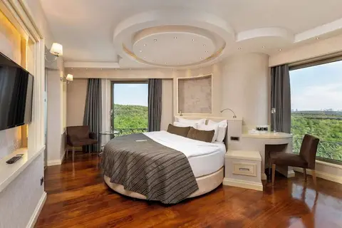 Limak Eurasia Luxury Hotel in Fatih — foto 2