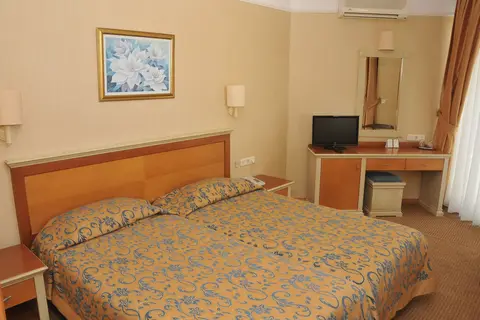 Palm Hotel in Kusadasi — foto 4