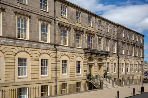 Hotel Holiday Inn Express Edinburgh City Centre in Edinburgh — foto 5