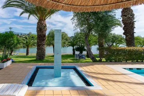 Govino Bay Corfu in Γουβιά — foto 14