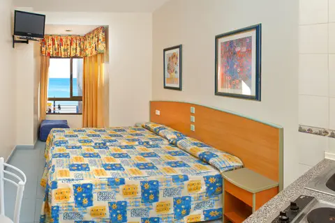 Estudios RH Sol in Benidorm — foto 16