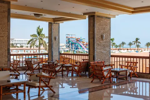 Sunrise Solara Aqua Park in Al Ahia' — foto 19