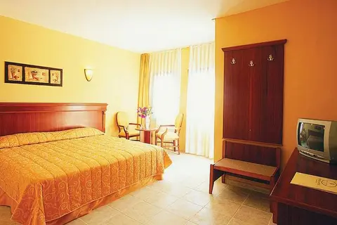 Golden Age Crystal Bodrum in Bodrum — foto 8