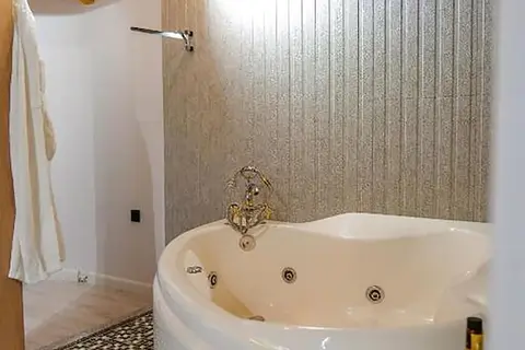 Hotel Semajo in Vlora — foto 23