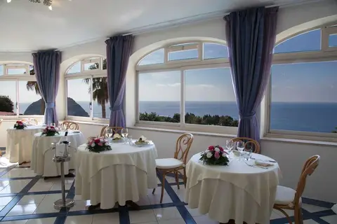 Park Hotel & Terme Romantica in Sant Angelo — foto 30