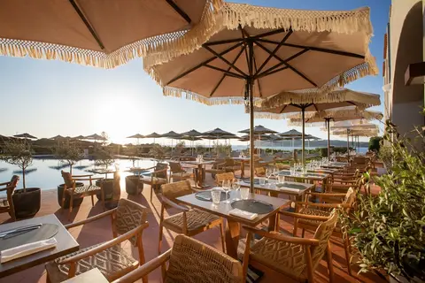 Mangia's Santa Teresa Sardinia, Curio Collection by Hilton in Santa Teresa di Gallura — foto 14