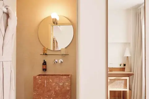Elysee Montmartre Hotel in Parijs, foto 4