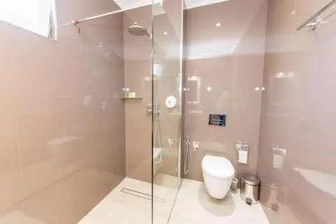 Demi Hotel in Saranda — foto 25