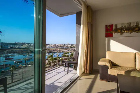 ST Blubay Appartementen in Il-Gżira — foto 7
