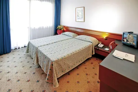 Hotel Du Parc in Sirmione — foto 4