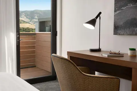 La Quinta Inn & Suites by Wyndham San Luis Obispo Downtown in San Luis Obispo — foto 18