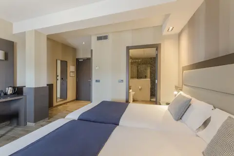 Hotel Reina Cristina in Teruel — foto 29