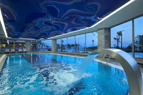 Ramada Hotel & Suites by Wyndham Kusadasi in Kusadasi — foto 6