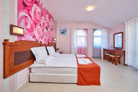 Hotel Karolina in Несебър — foto 23